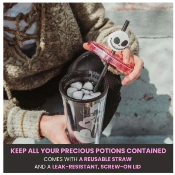 LAST ONE DISNEY THE NIGHTMARE BEFORE CHRISTMAS CARNIVAL CUP WITH LID AND STRAW - Picture 4 of 7